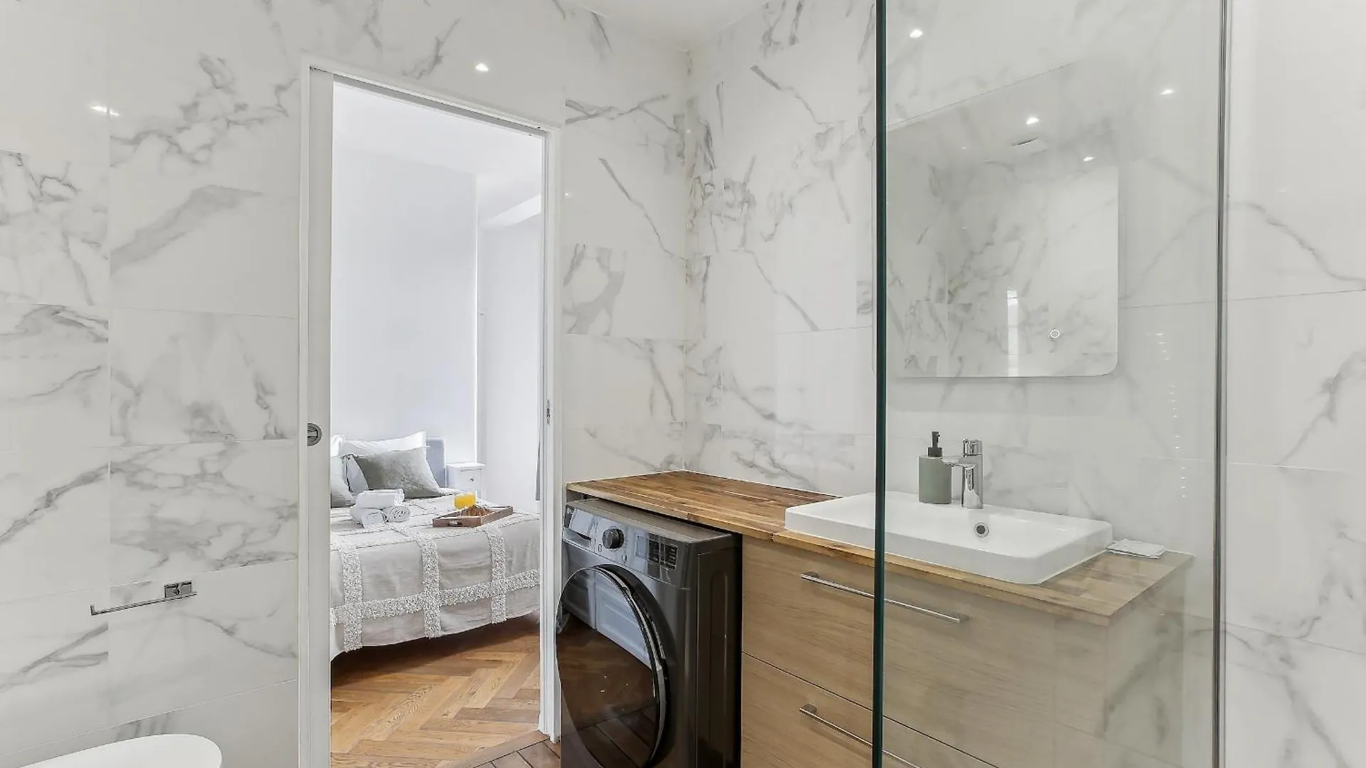 Champs-elysees & Trocadero - Cityapartmentstay *