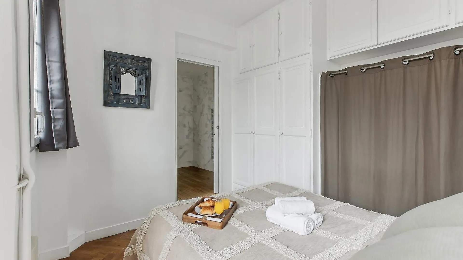 Champs-elysees & Trocadero - Cityapartmentstay