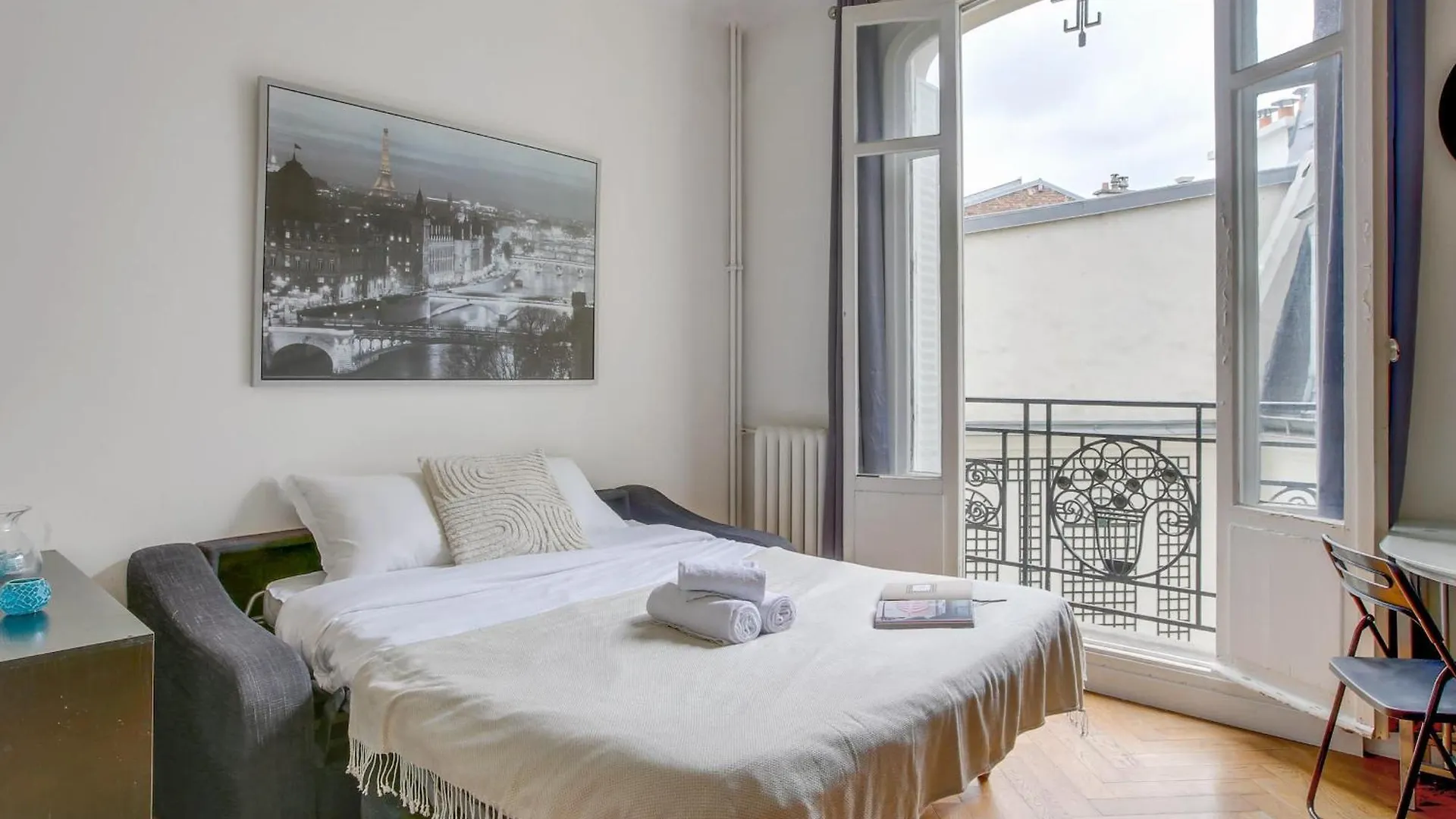 Apartment Champs-elysees & Trocadero - Cityapartmentstay *